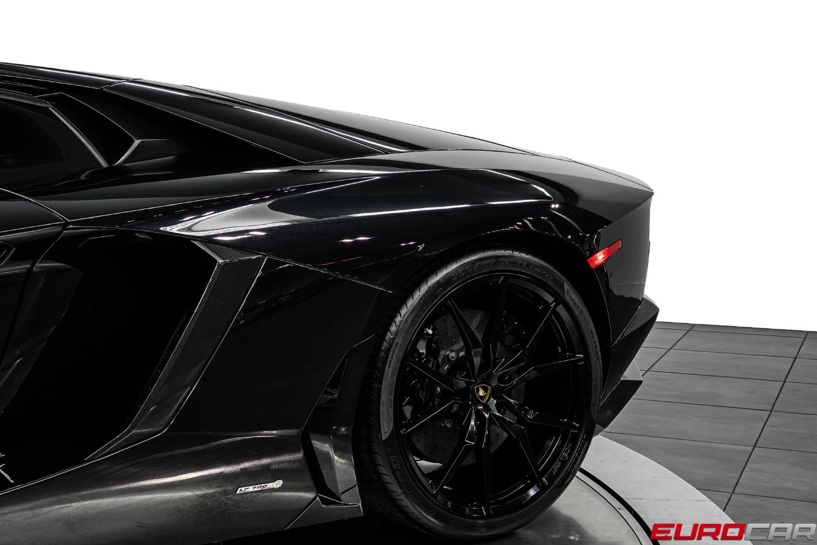 2014 Lamborghini Aventador LP 700-4, 20/20