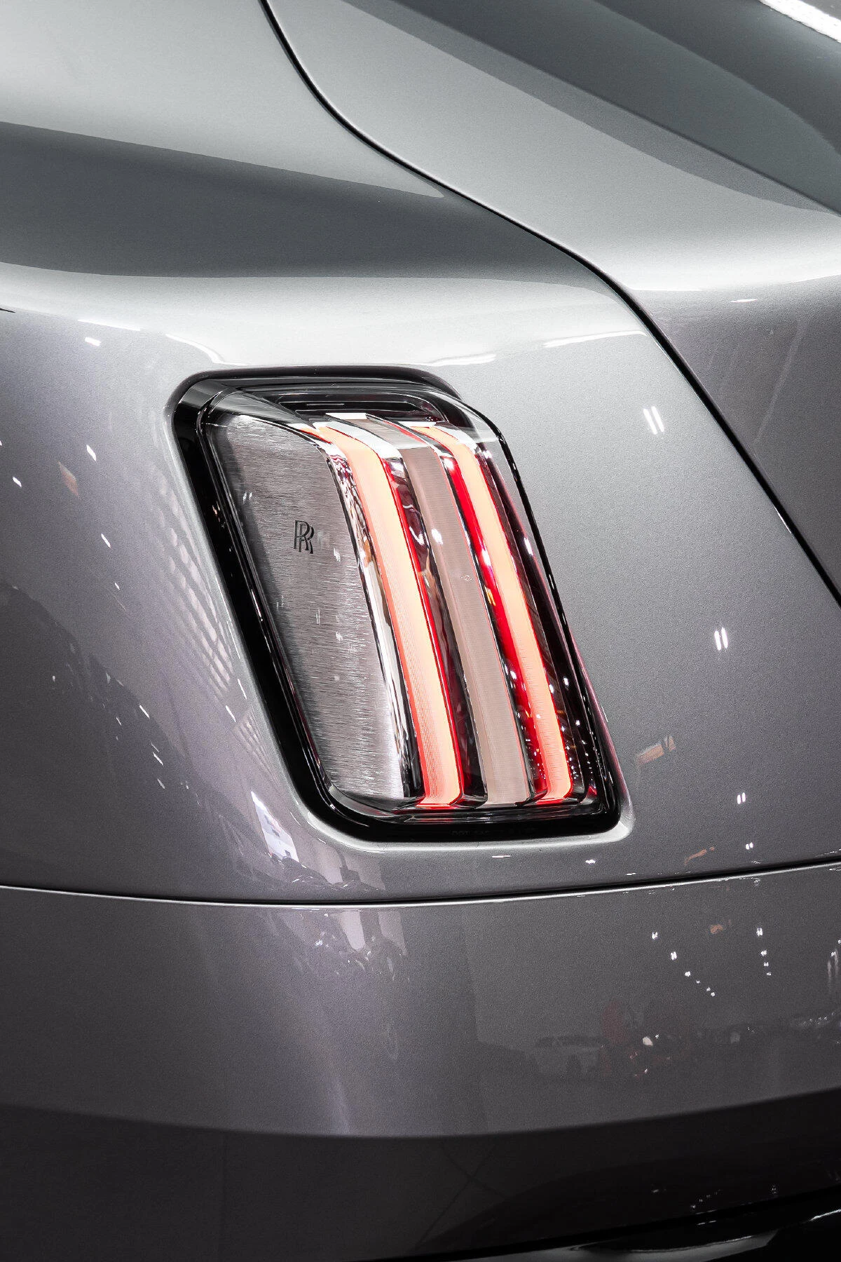 2026 Rolls-Royce Spectre Black Badge, 18/20