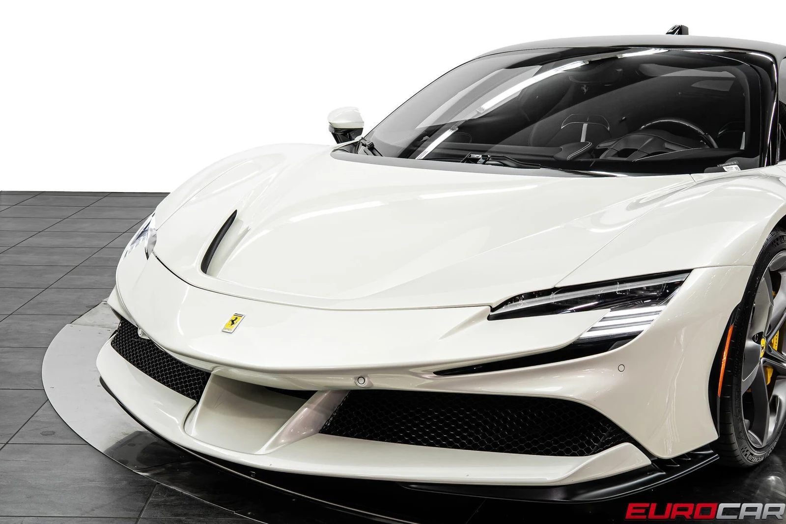2023 Ferrari SF90 Stradale, 16/20