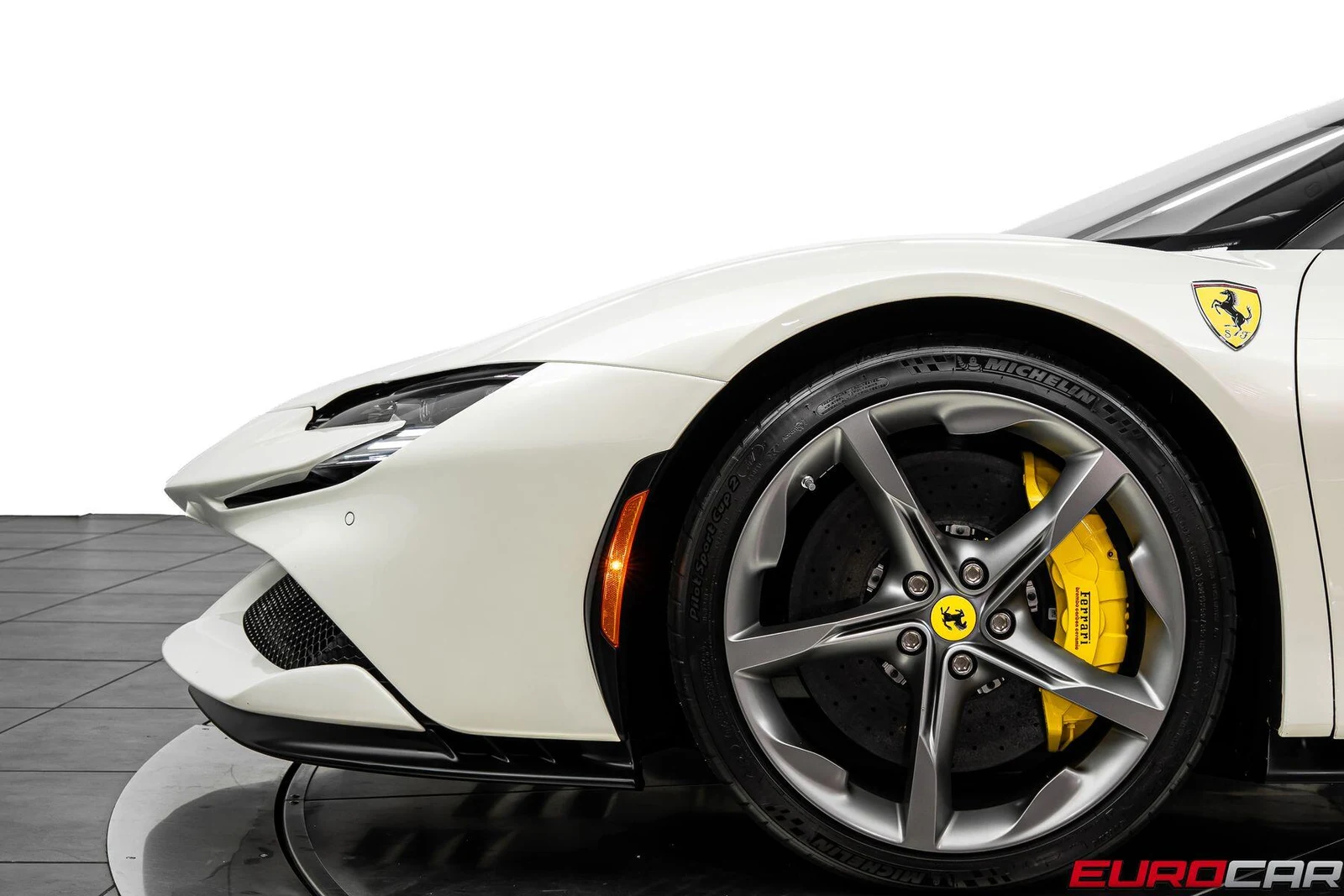 2023 Ferrari SF90 Stradale, 17/20