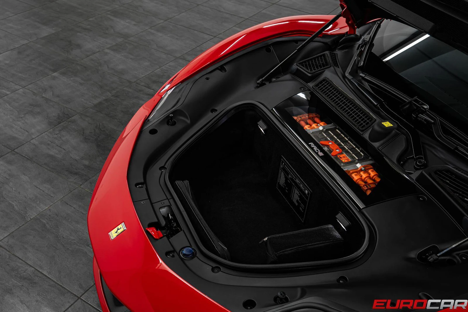 2021 Ferrari SF90 Stradale, 10/20