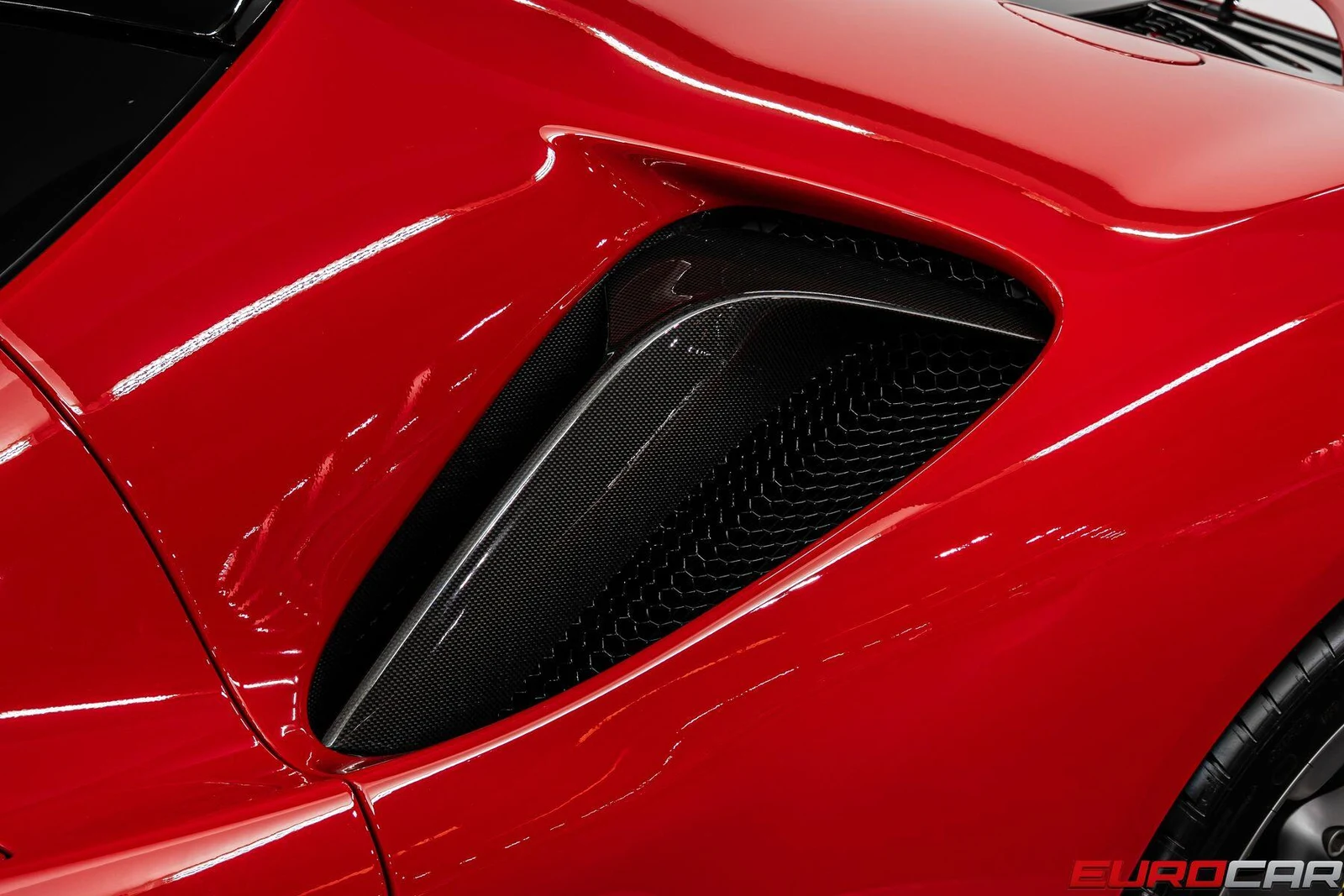 2021 Ferrari SF90 Stradale, 18/20