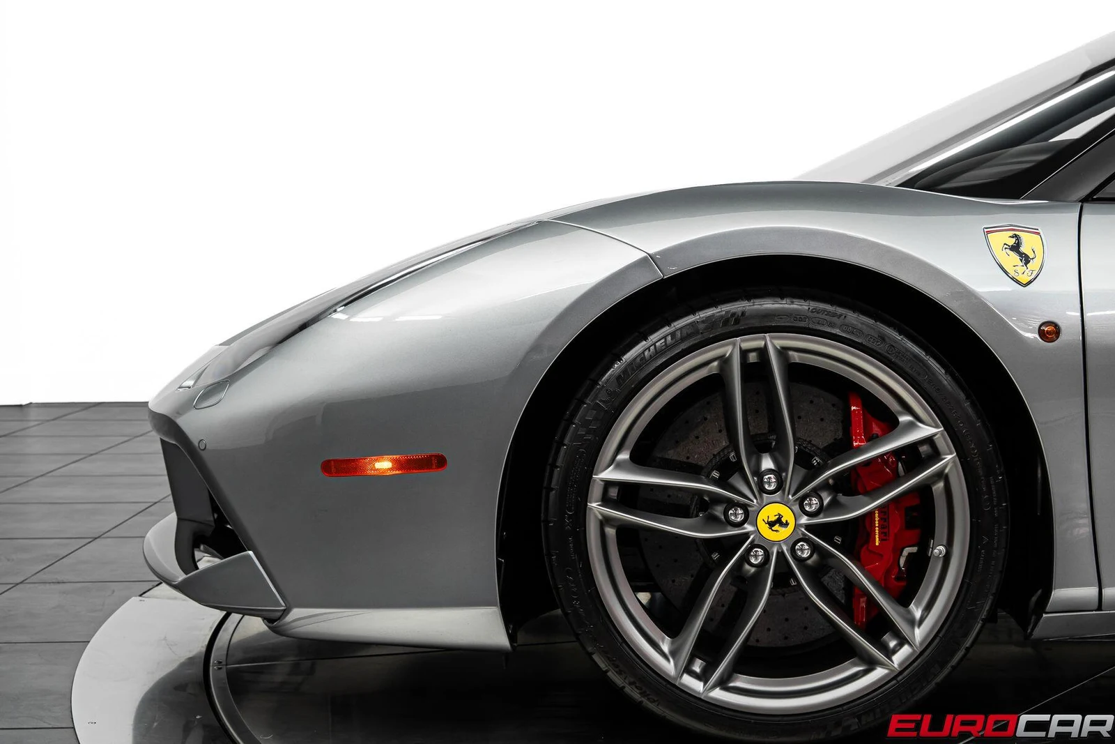 2018 Ferrari 488 Spider, 18/20