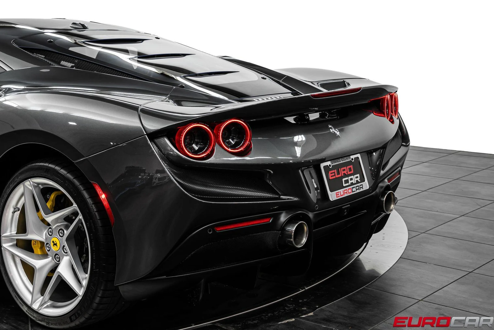 2021 Ferrari F8 Tributo, 19/20