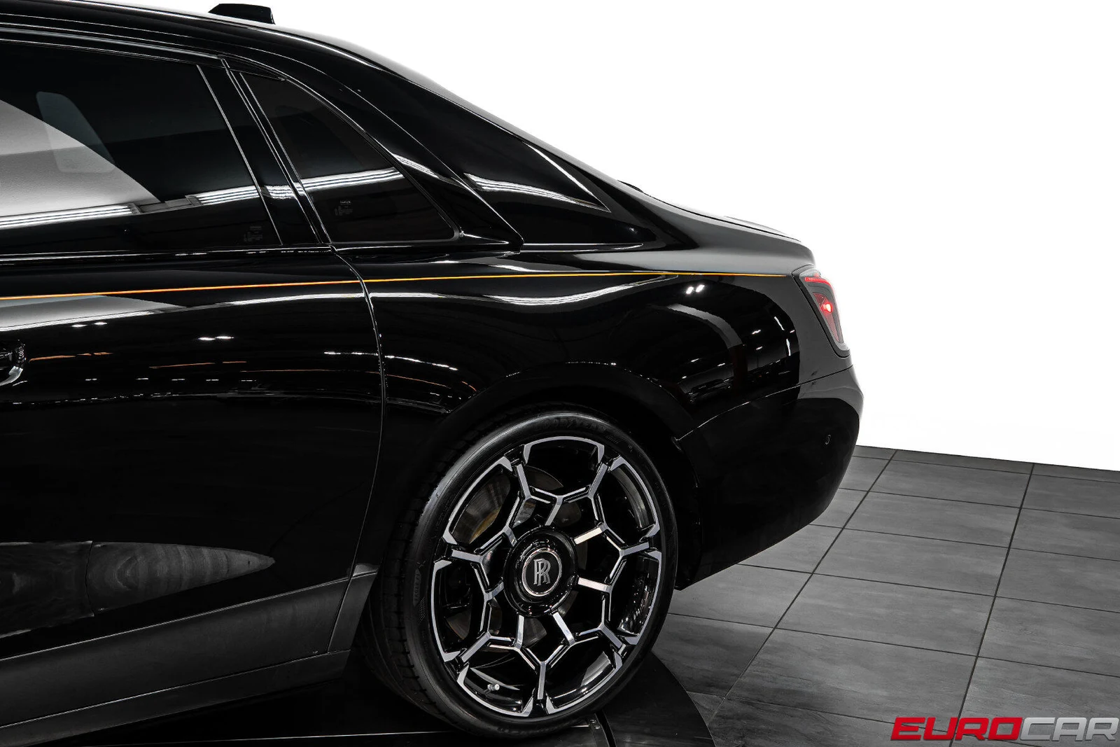 2026 Rolls-Royce Ghost II Series II Black Badge, 16/20