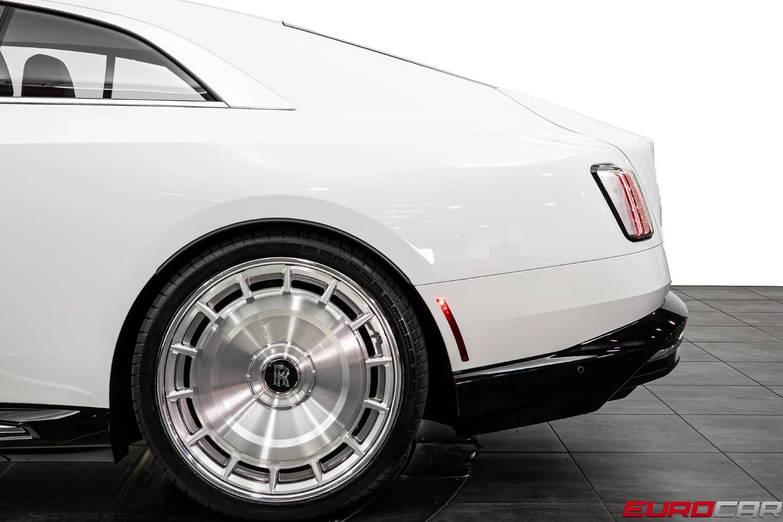 2024 Rolls-Royce Spectre, 16/20