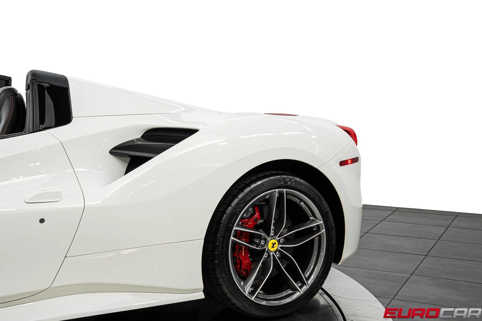 2019 Ferrari 488 Spider, 19/20