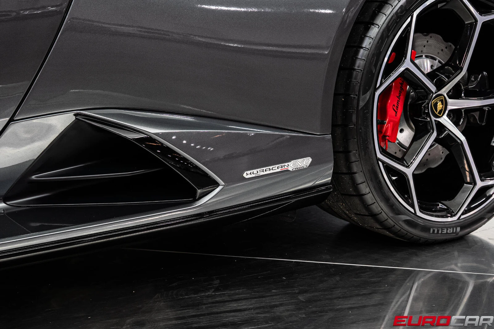 2021 Lamborghini Huracán EVO RWD Spyder, 17/20