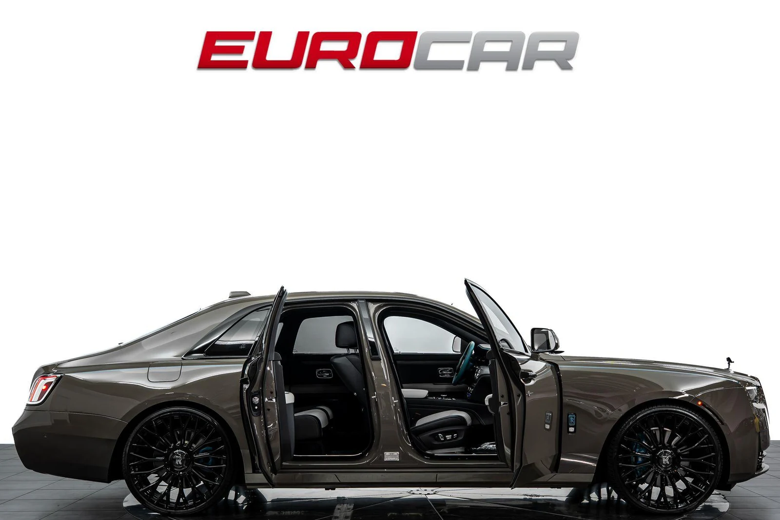 2025 Rolls-Royce Ghost II Series II, 8/20
