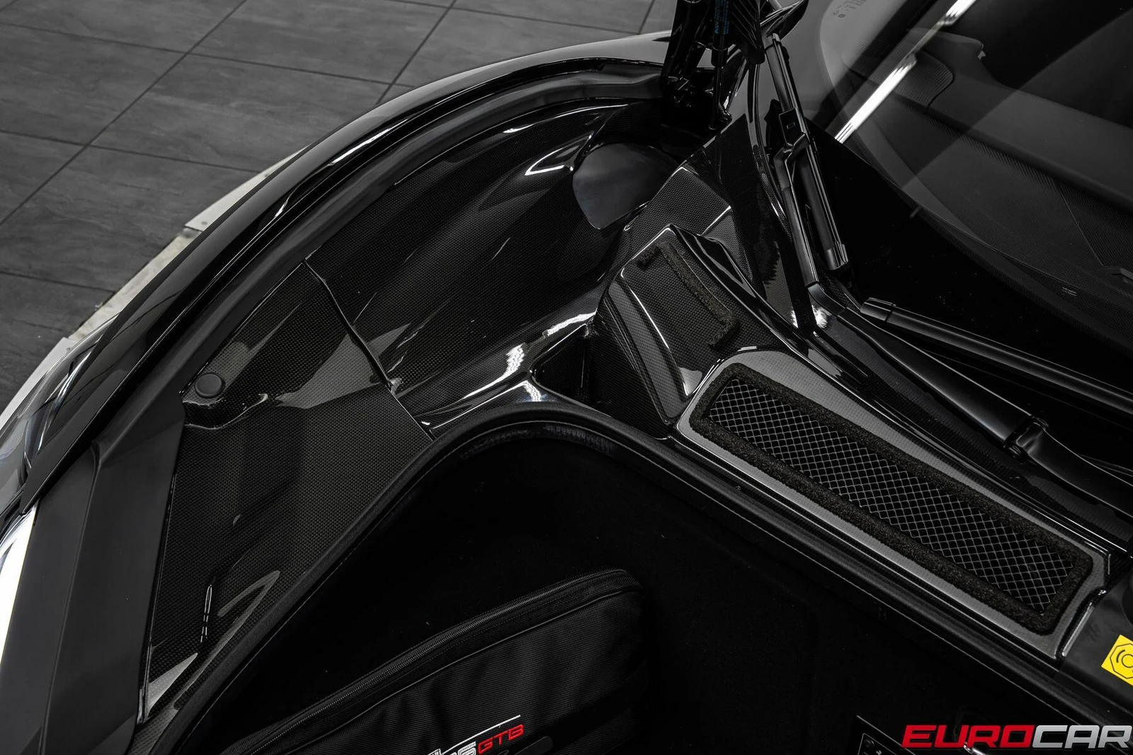 2023 Ferrari 296 GTB, 10/20