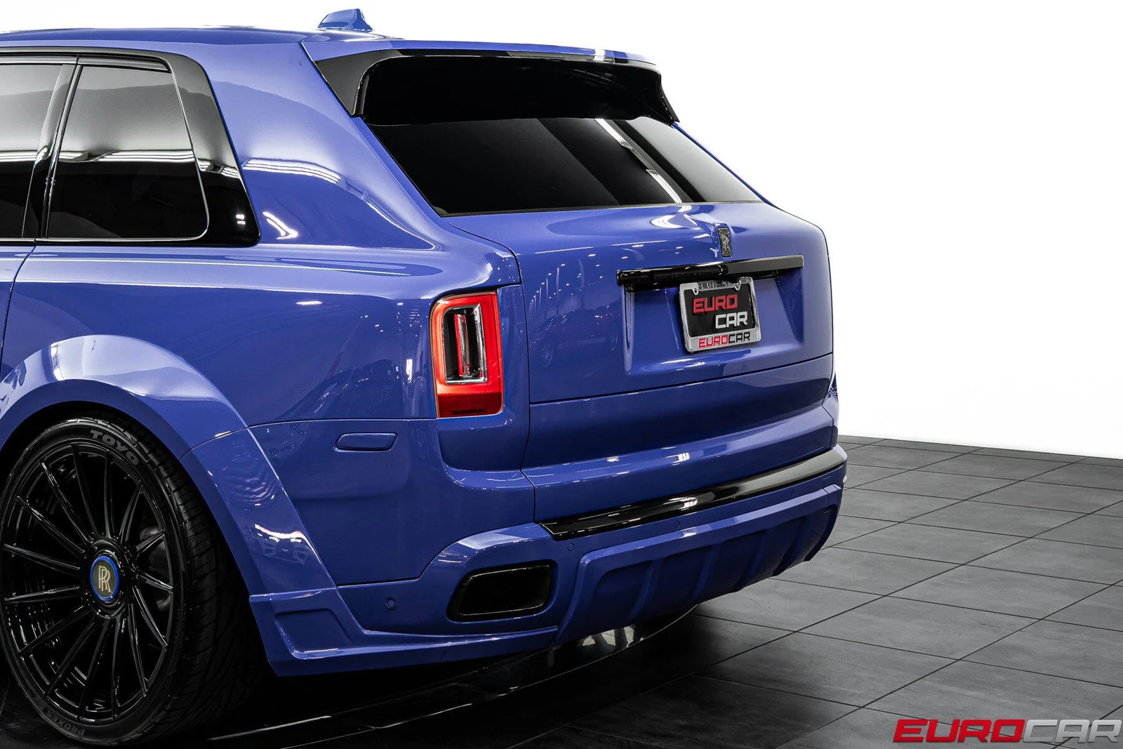 2021 Rolls-Royce Cullinan Black Badge NOVITEC Widebody, 17/20