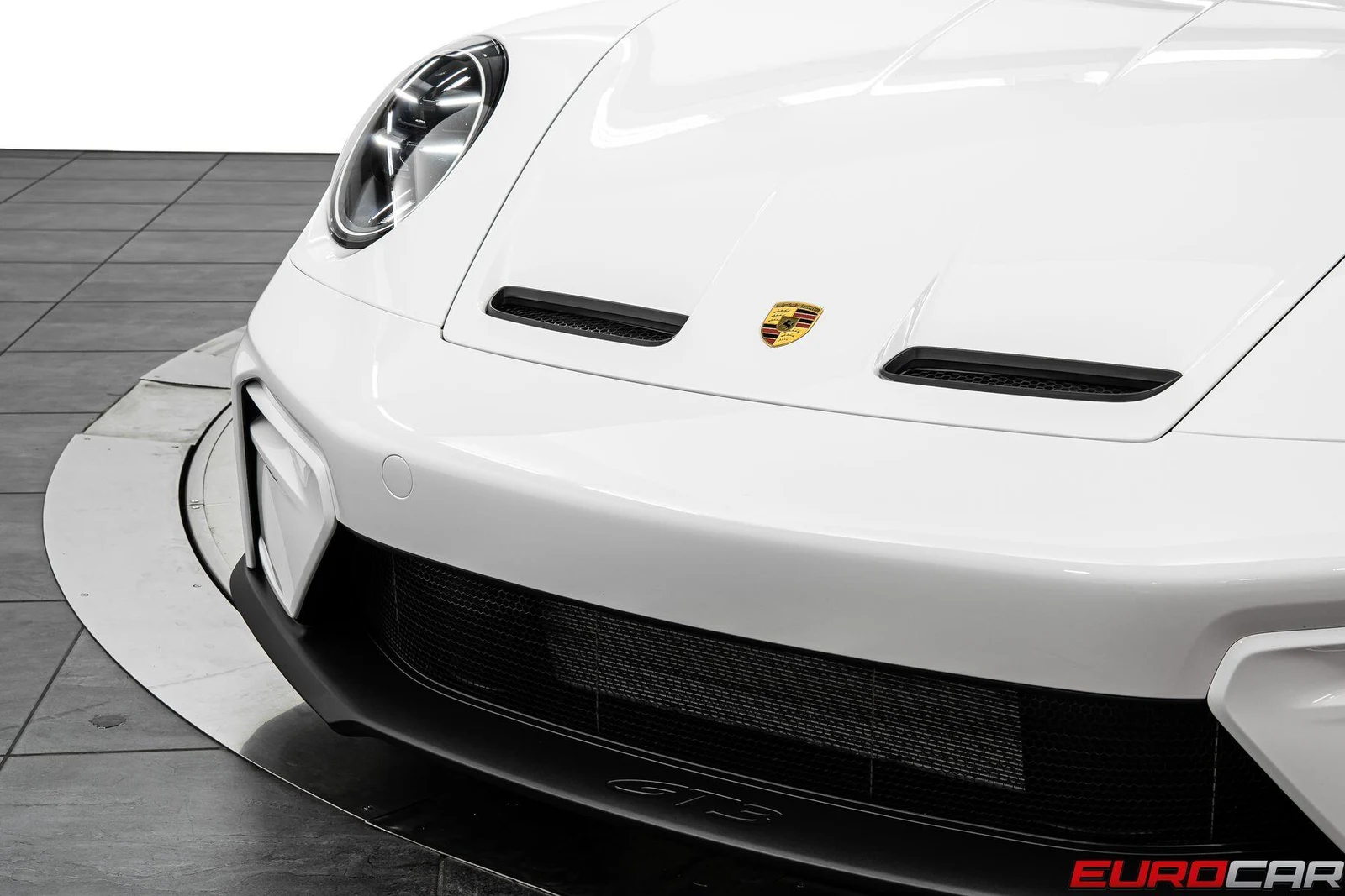 2026 Porsche 911 (992.2) GT3 Touring, 12/20