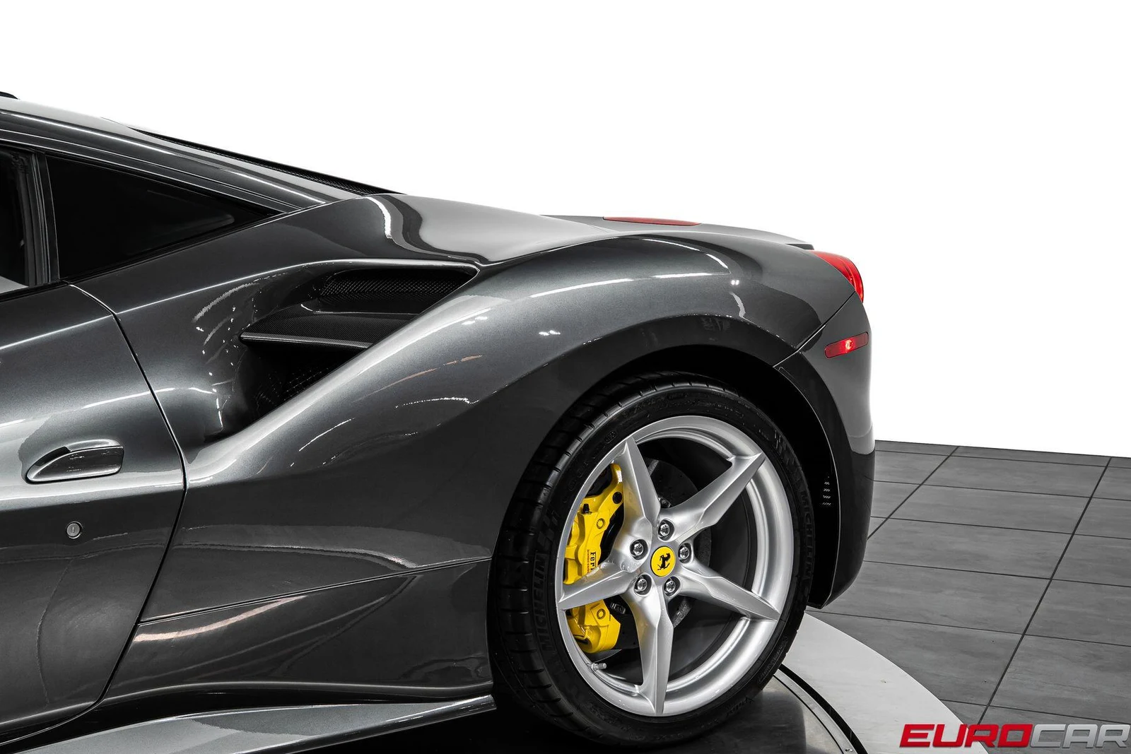 2018 Ferrari 488 GTB, 15/20