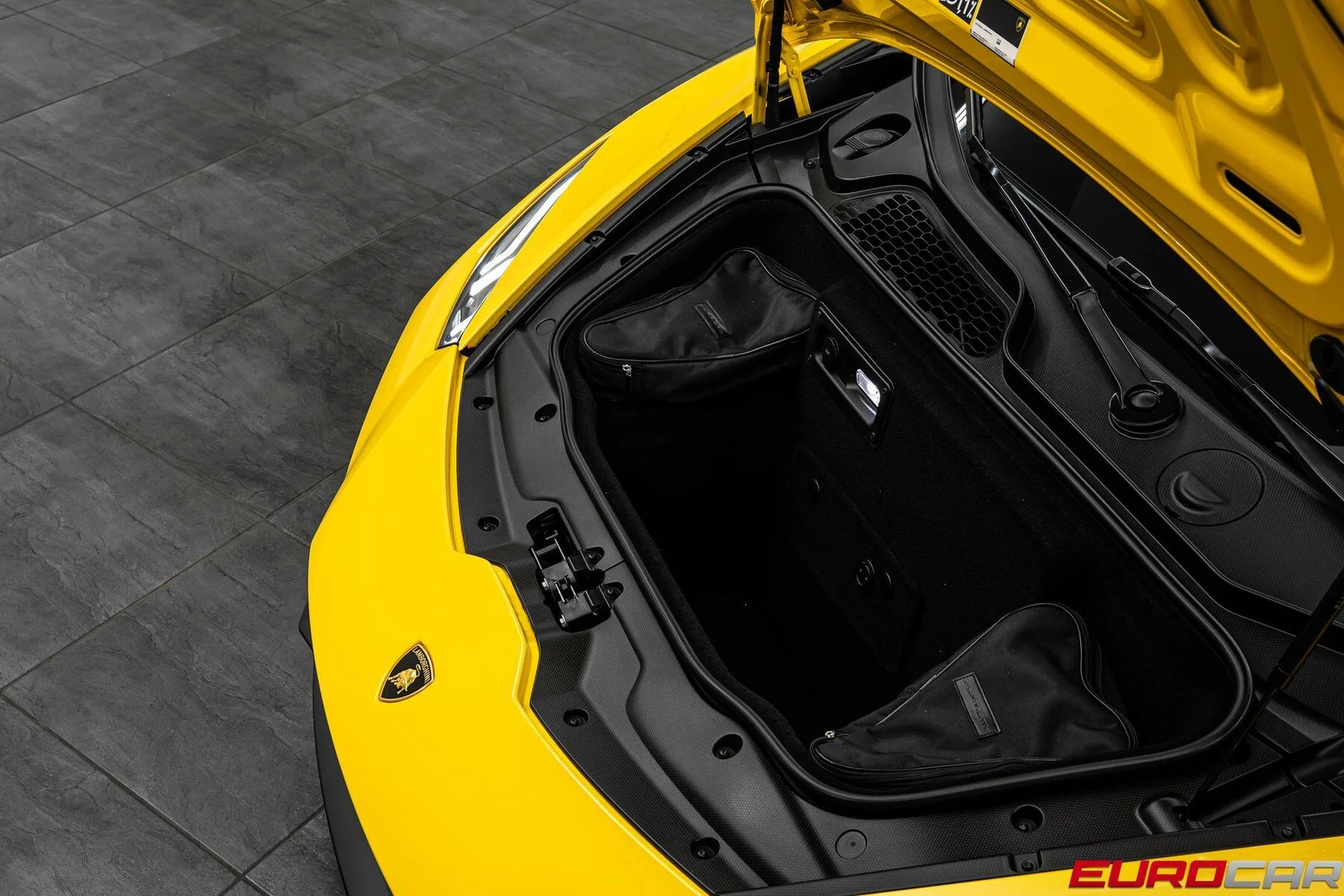 2021 Lamborghini Huracán EVO RWD, 10/20
