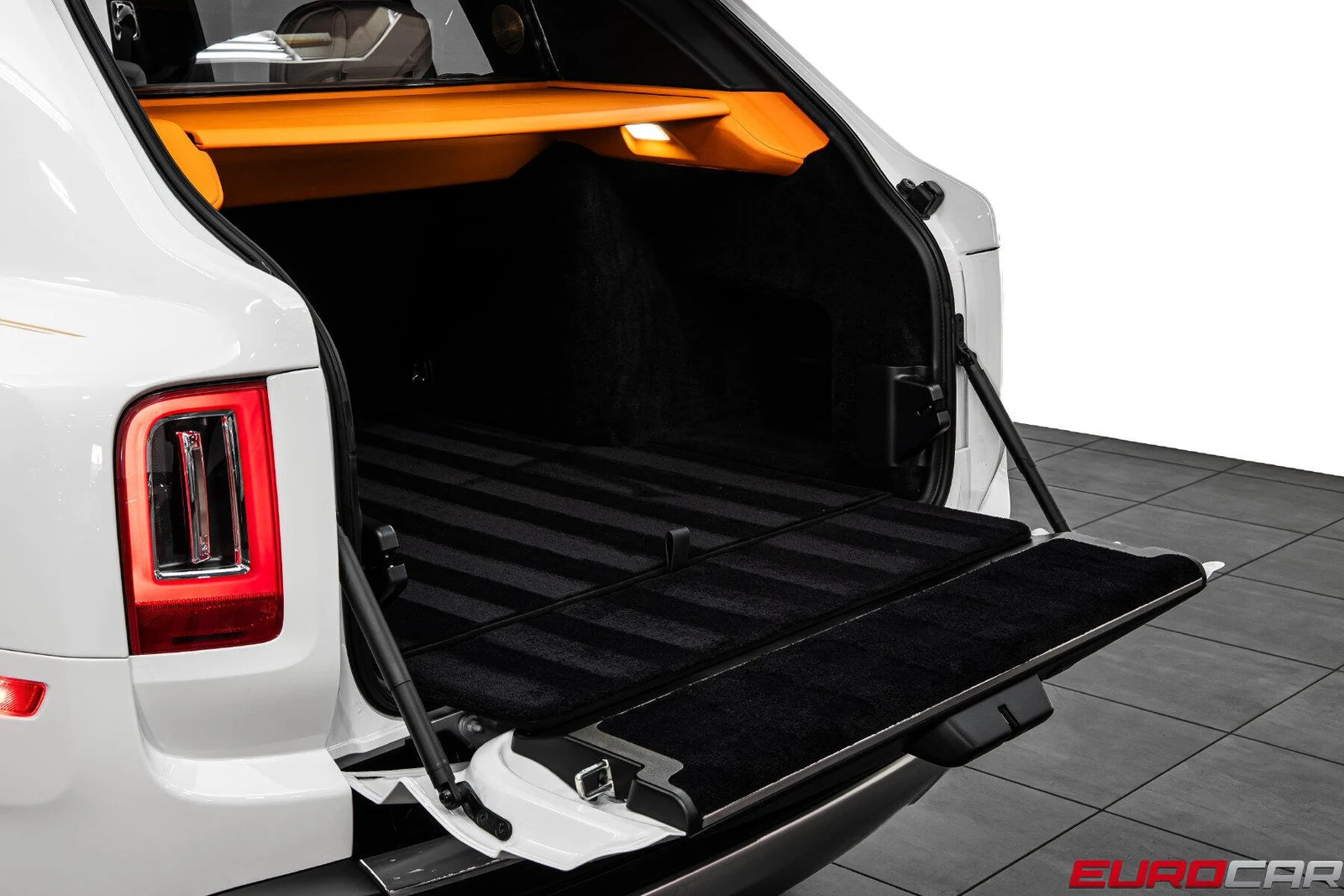 2022 Rolls-Royce Cullinan, 20/20