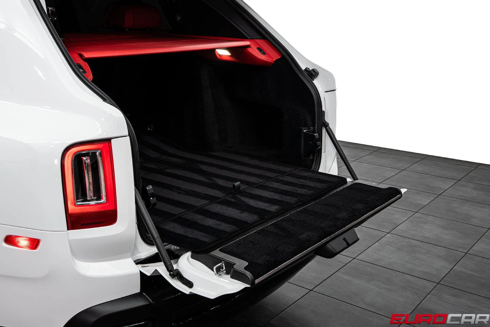 2022 Rolls-Royce Cullinan Black Badge, 19/20