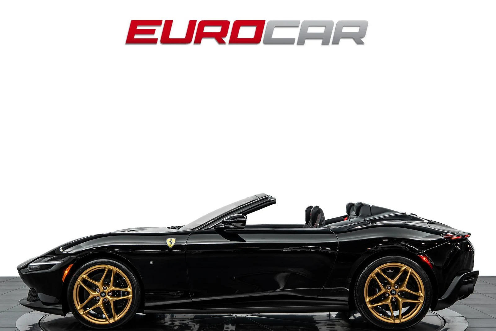 2026 Ferrari Roma Spider, 2/20