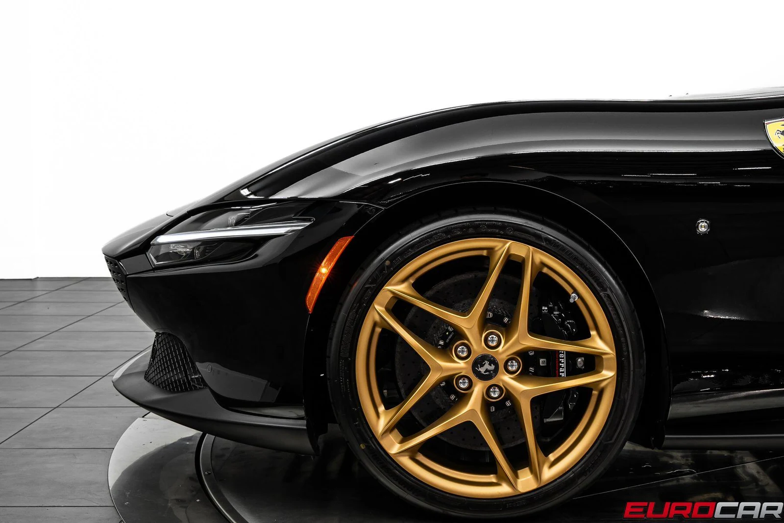 2026 Ferrari Roma Spider, 16/20