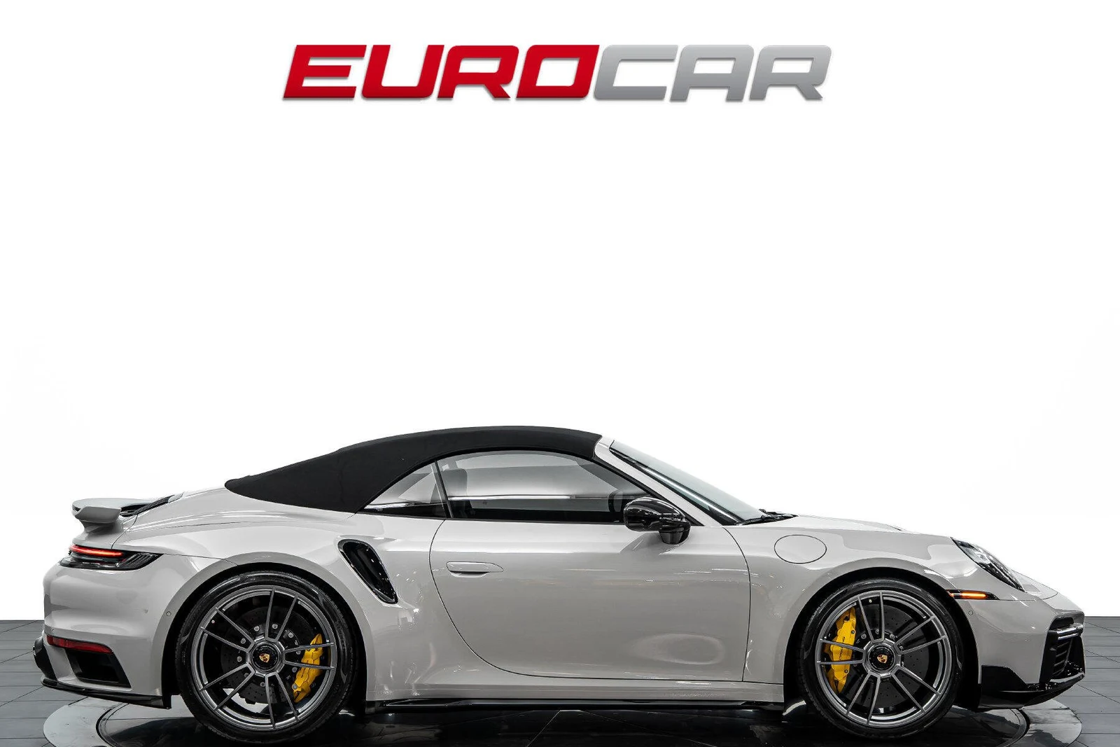 2023 Porsche 911 (992.1) Turbo S Cabriolet, 7/20