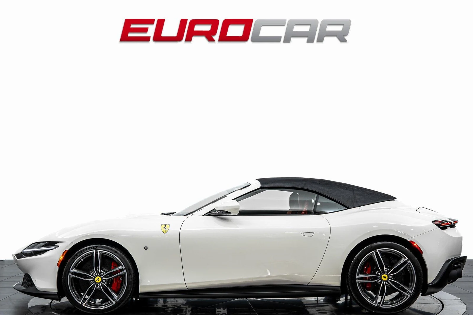 2025 Ferrari Roma Spider, 3/20