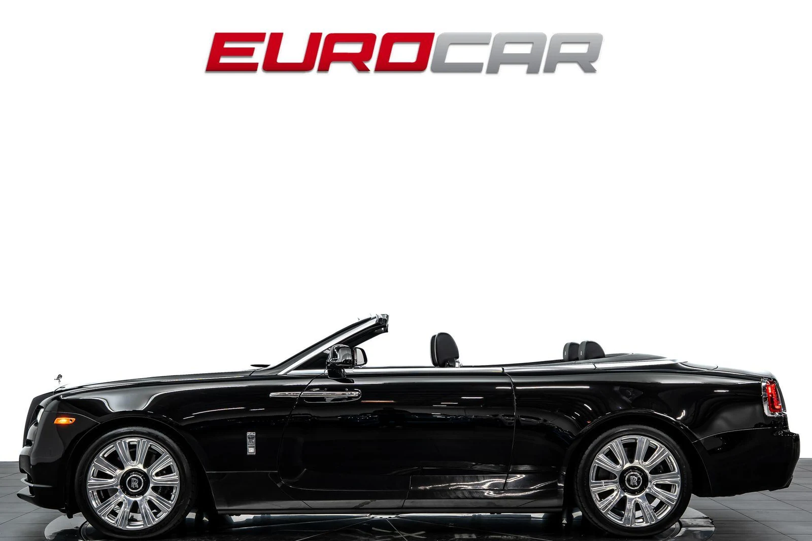 2017 Rolls-Royce Dawn, 2/20