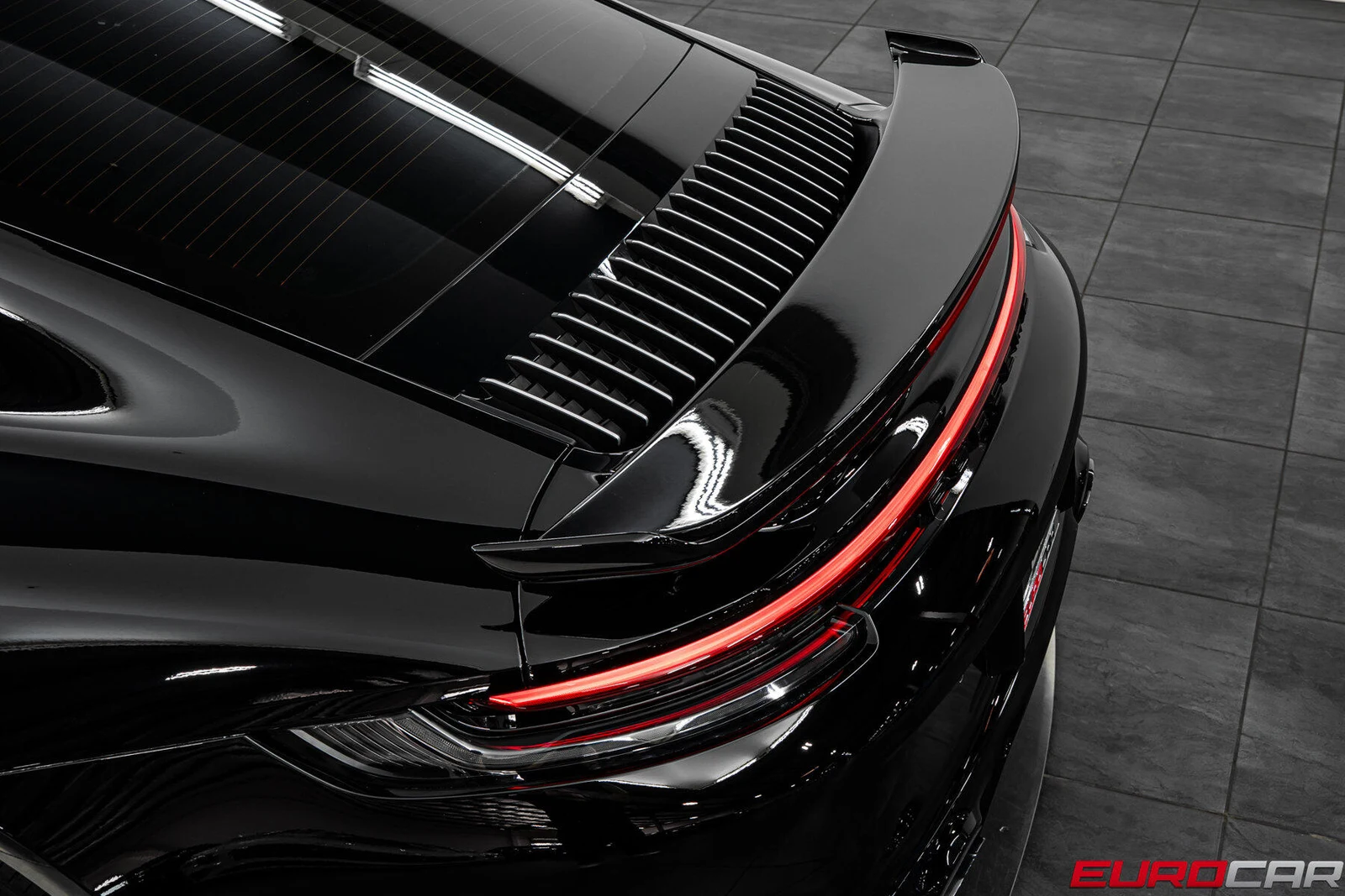 2025 Porsche 911 (992.1) Turbo, 18/20