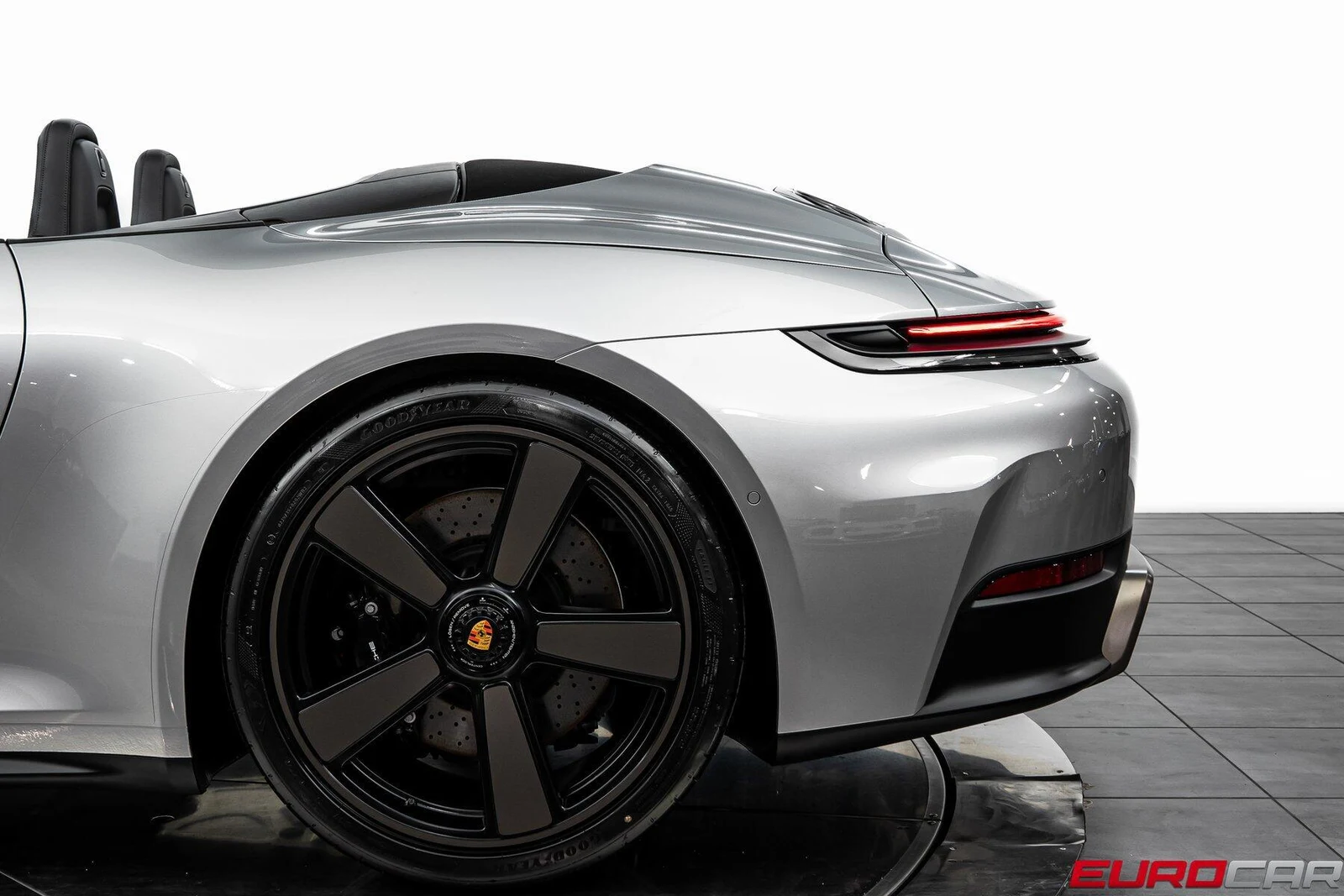 2026 Porsche 911 (992.2) Spirit 70, 20/20
