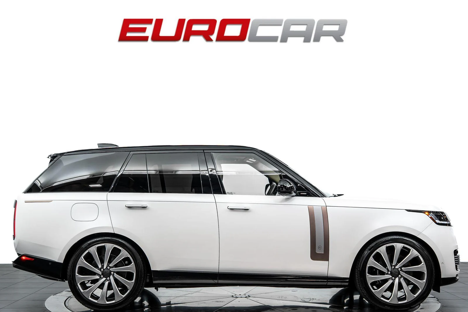 2026 Land Rover Range Rover SV (L460), 6/20