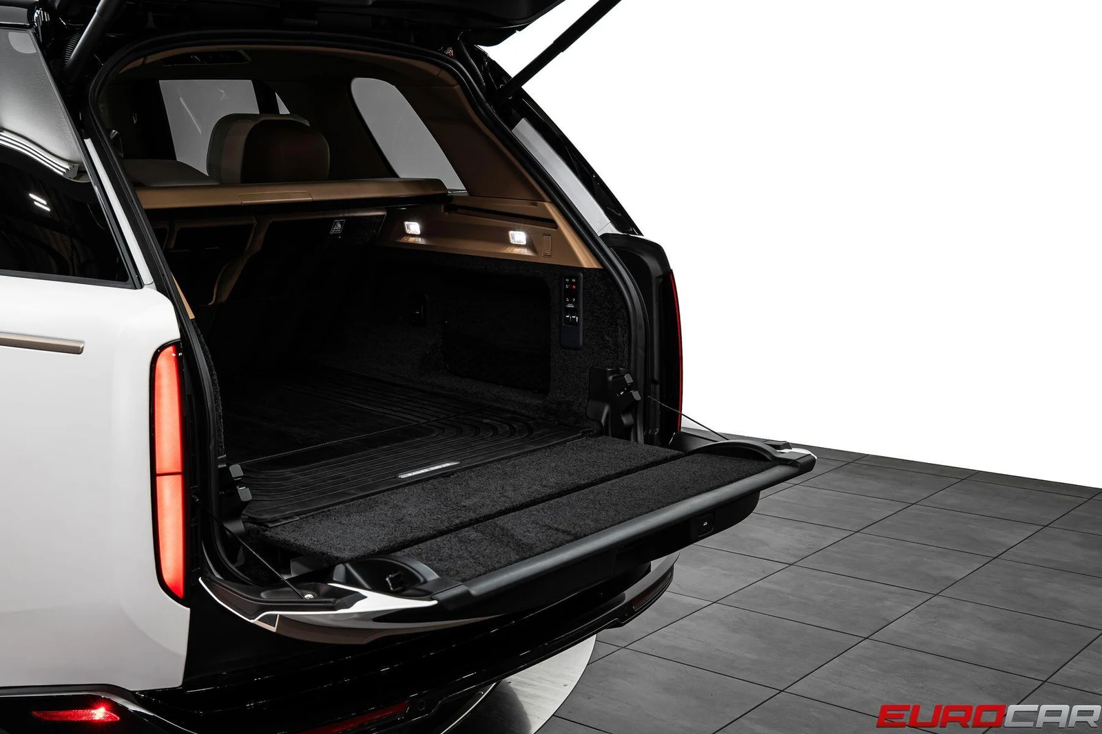 2026 Land Rover Range Rover SV (L460), 17/20