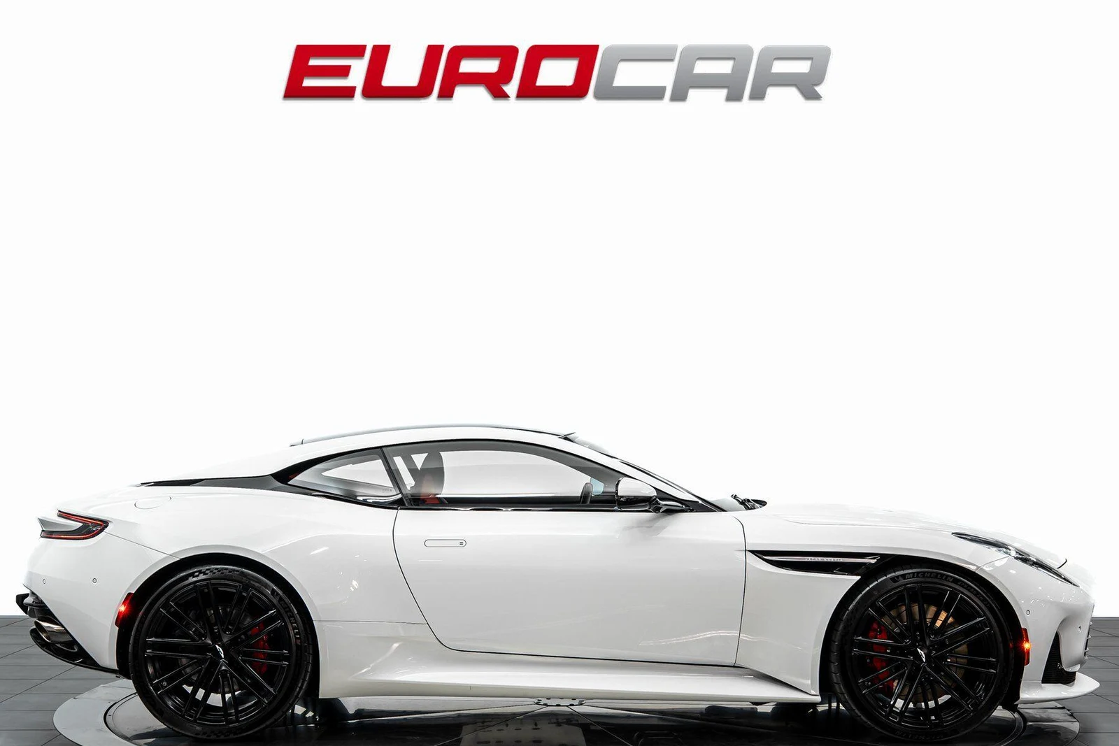 2024 Aston Martin DB12, 6/20