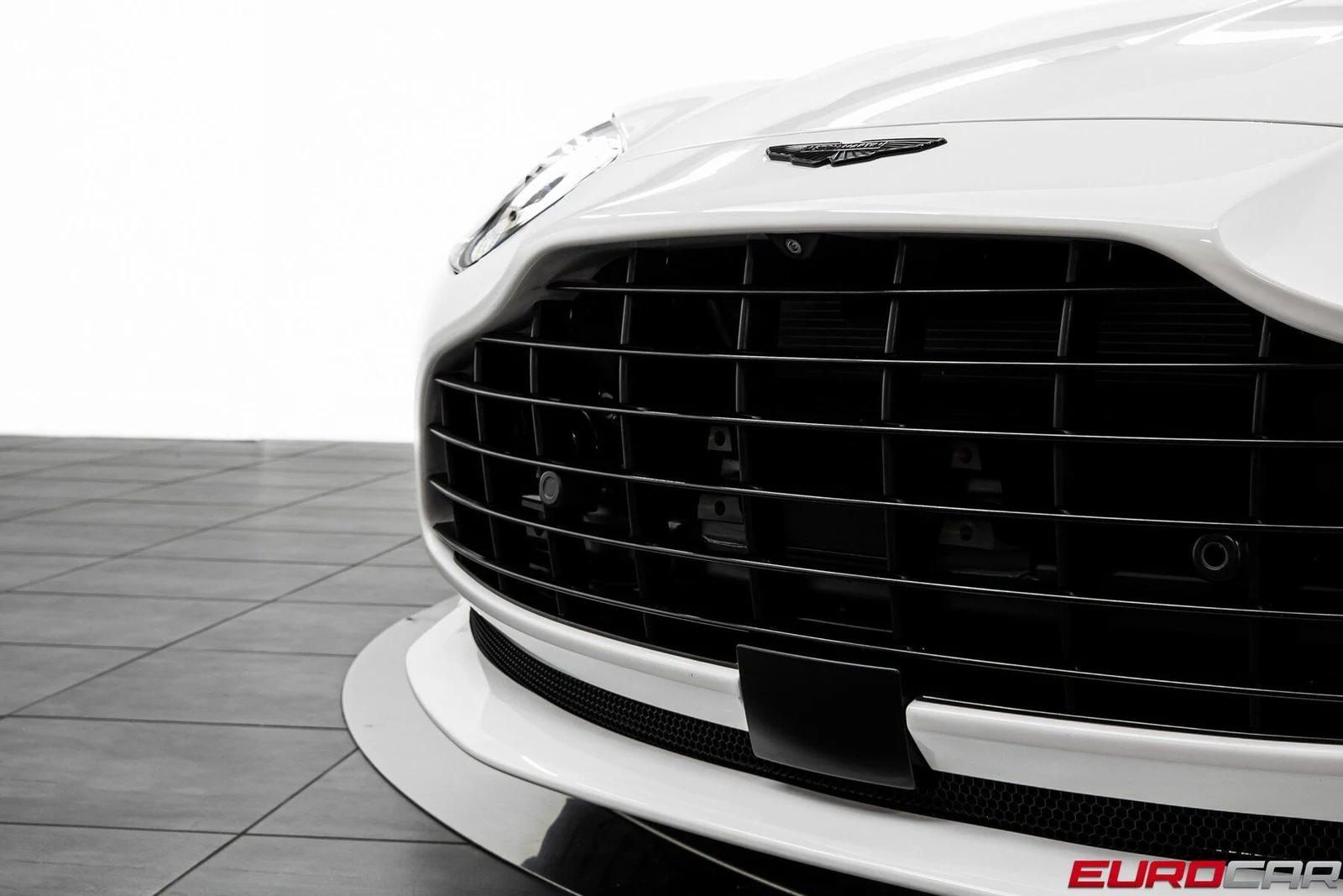 2024 Aston Martin DB12, 9/20