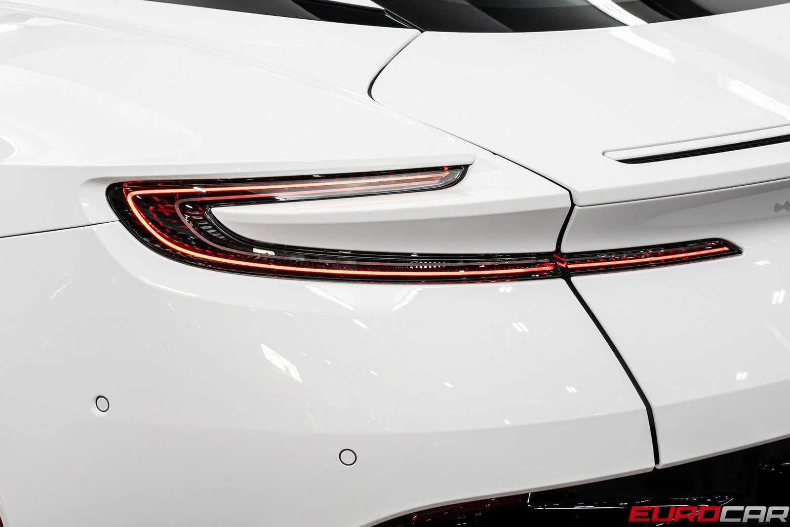 2024 Aston Martin DB12, 17/20