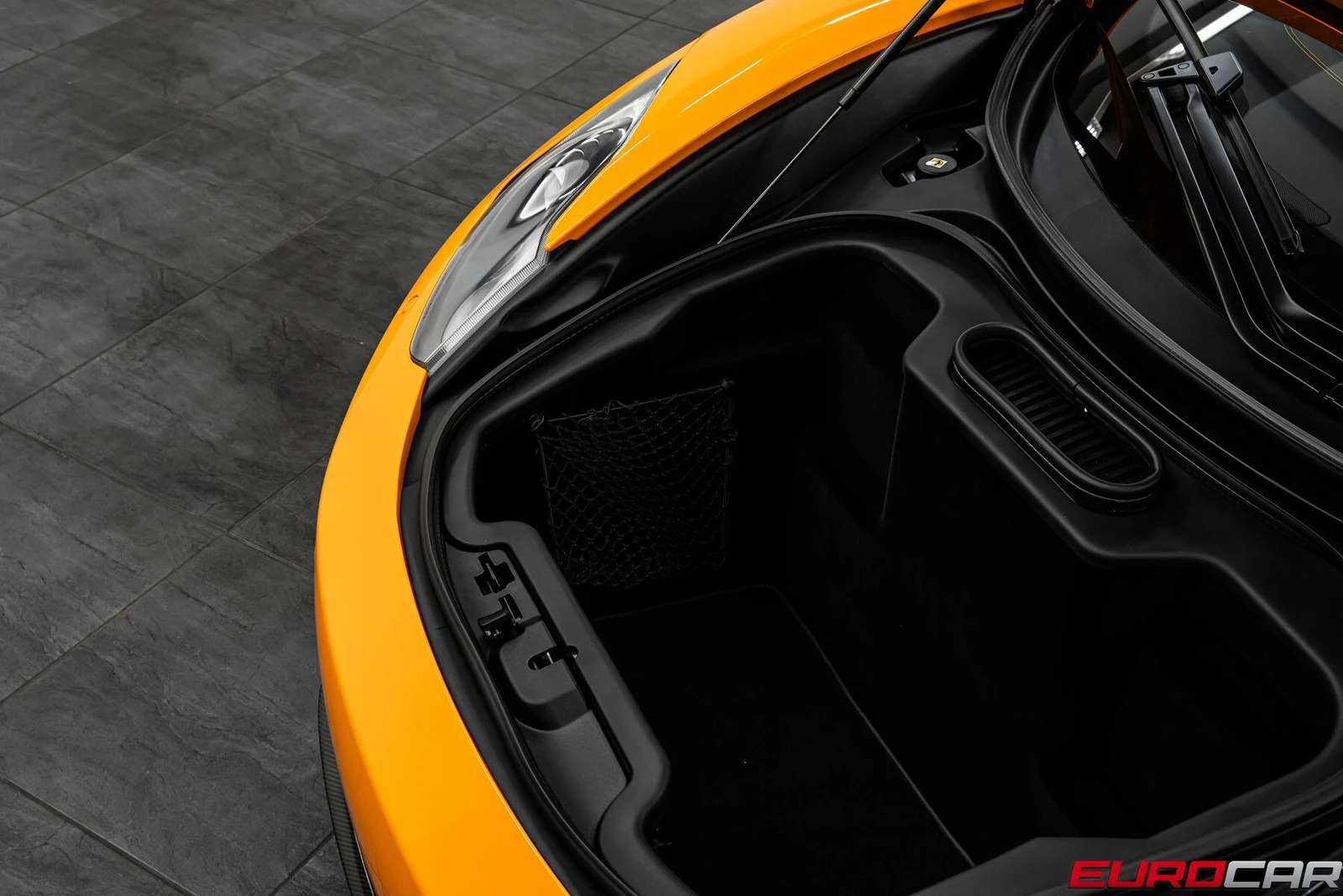 2013 McLaren MP4-12C Spider, 13/20