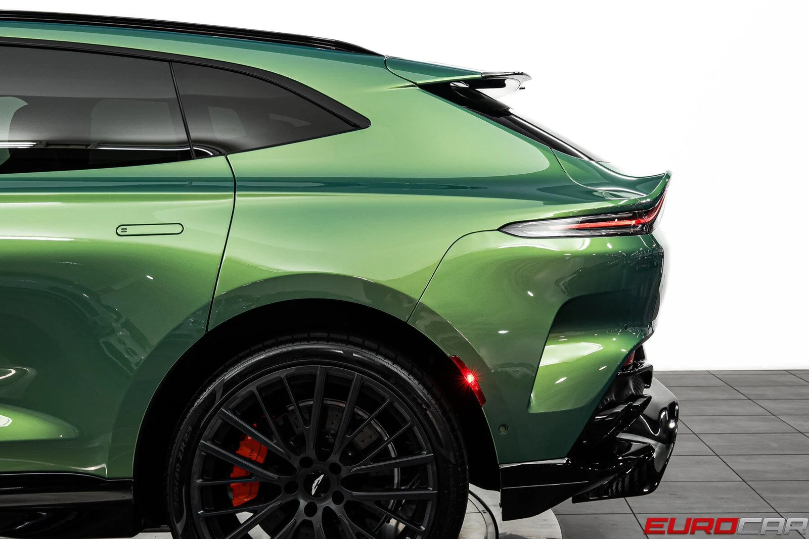 2023 Aston Martin DBX707, 14/20