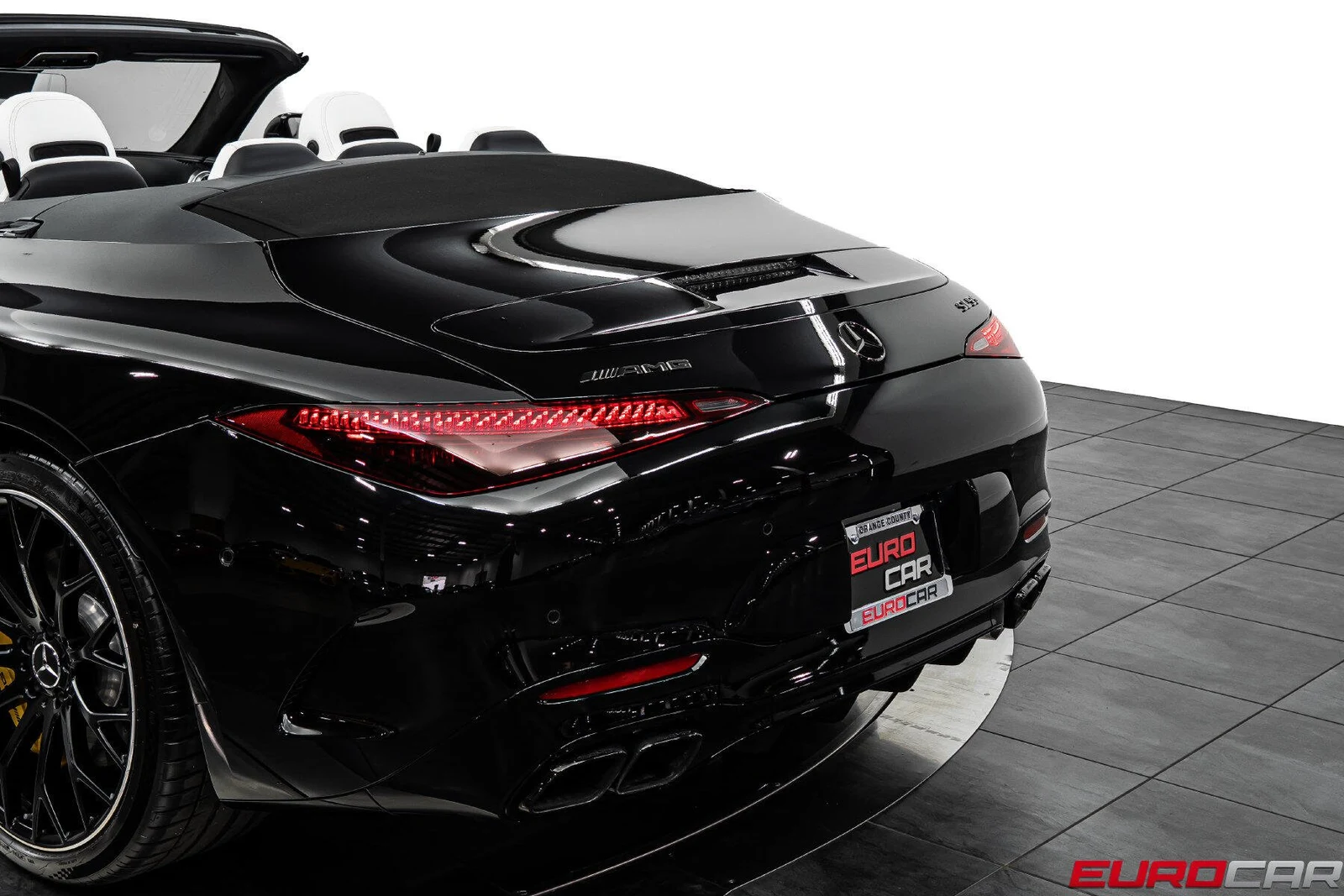 2026 Mercedes-Benz AMG SL 55 4MATIC+ (R232), 19/20