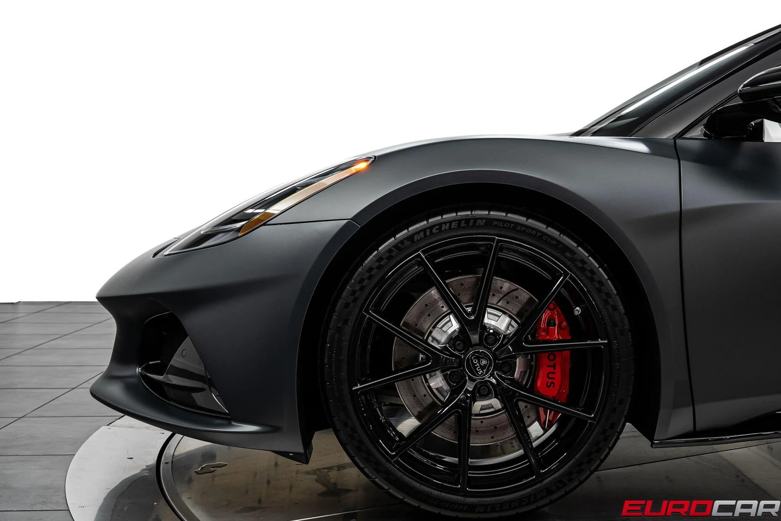 2026 Lotus Emira V6 SE Scura, 13/20