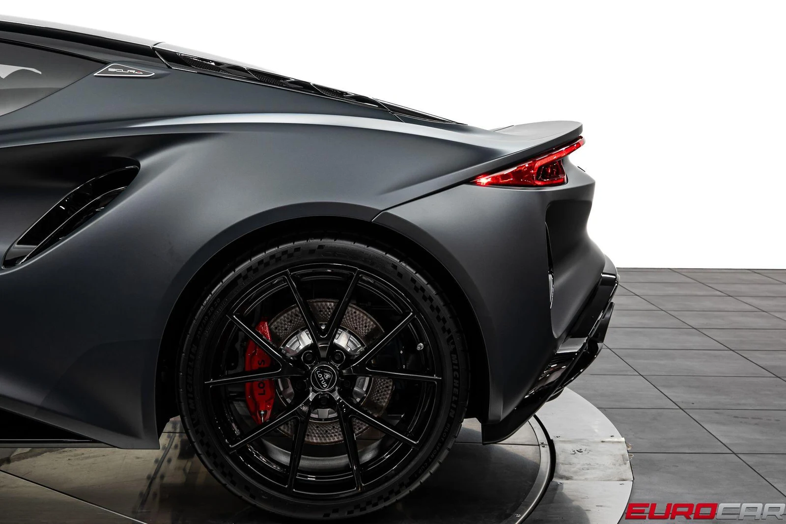 2026 Lotus Emira V6 SE Scura, 16/20