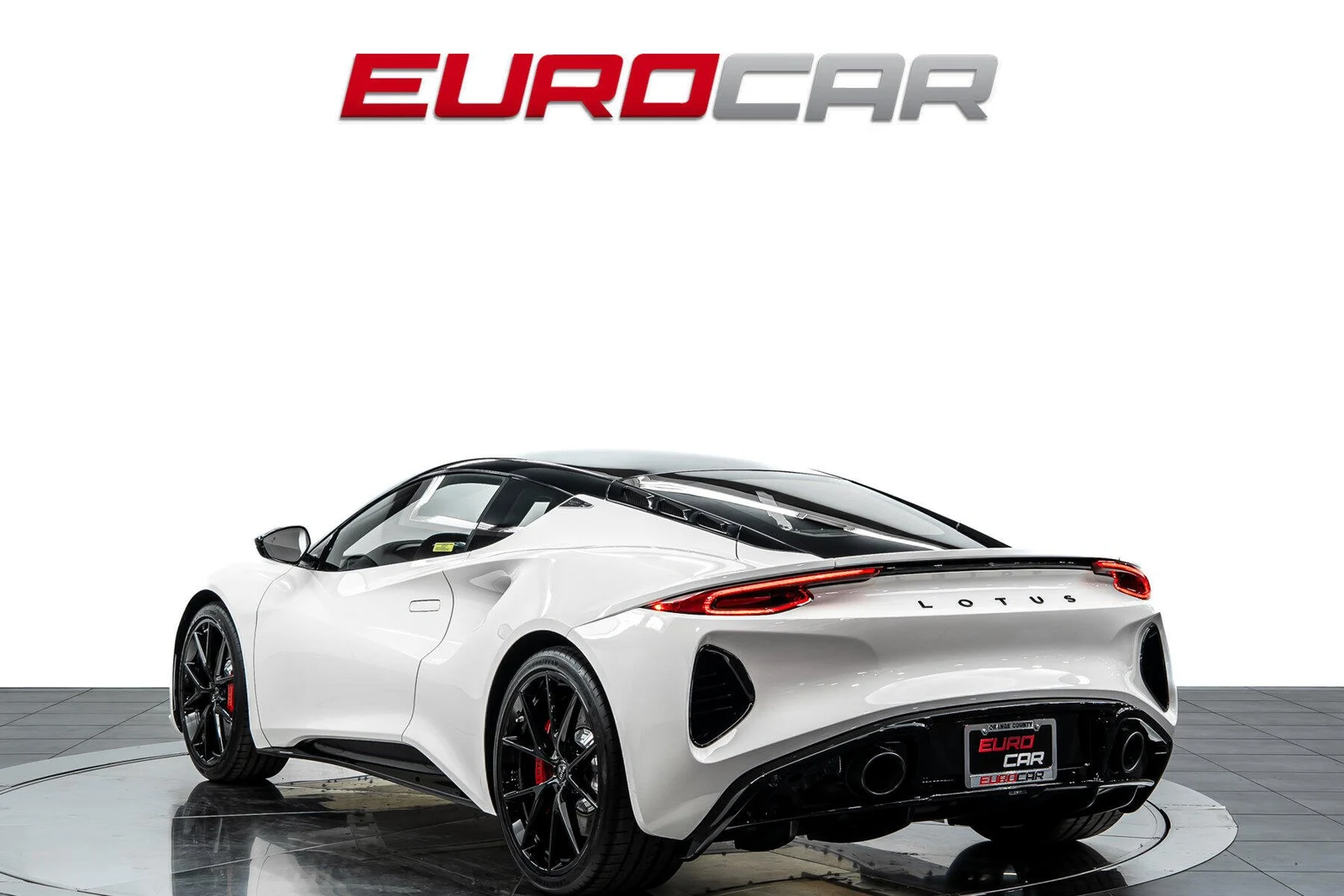 2026 Lotus Emira V6 SE, 3/20
