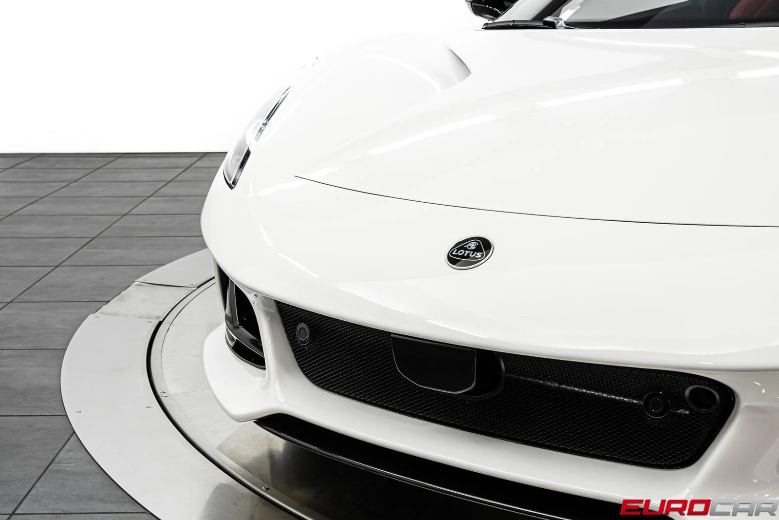 2026 Lotus Emira V6 SE, 10/20