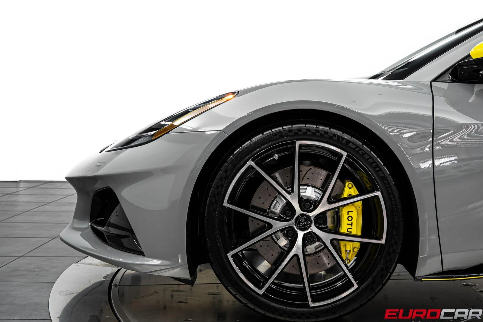 2026 Lotus Emira Turbo SE Racing Line, 14/20