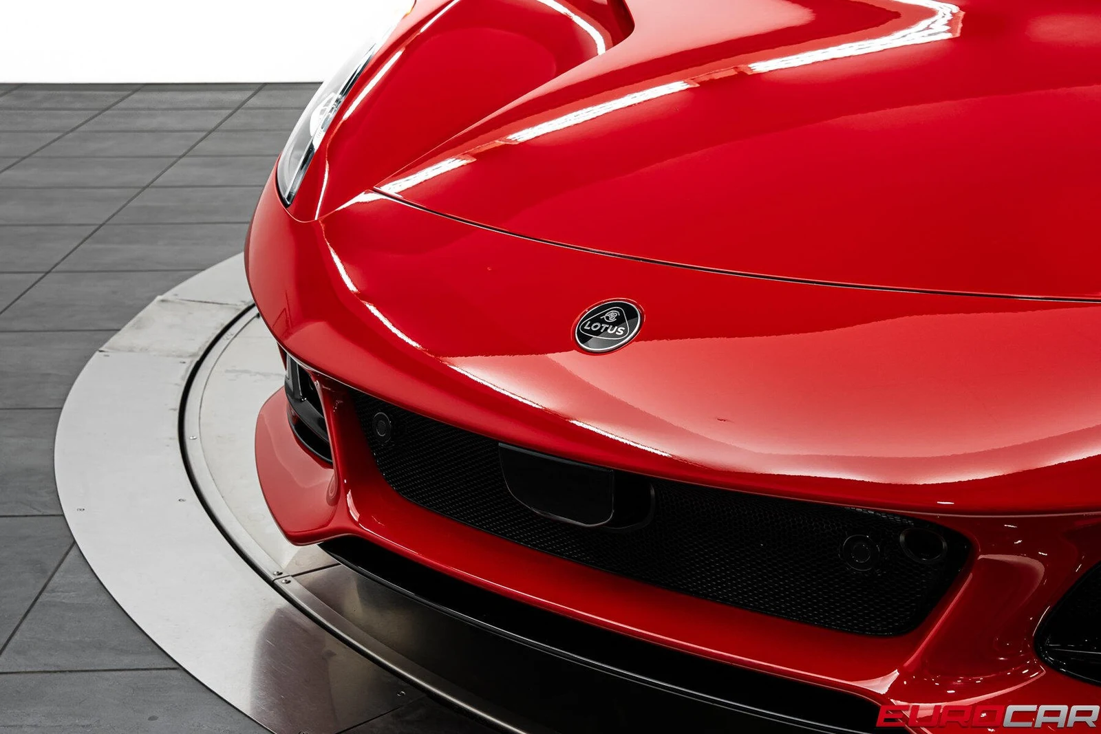 2026 Lotus Emira Turbo SE, 9/20