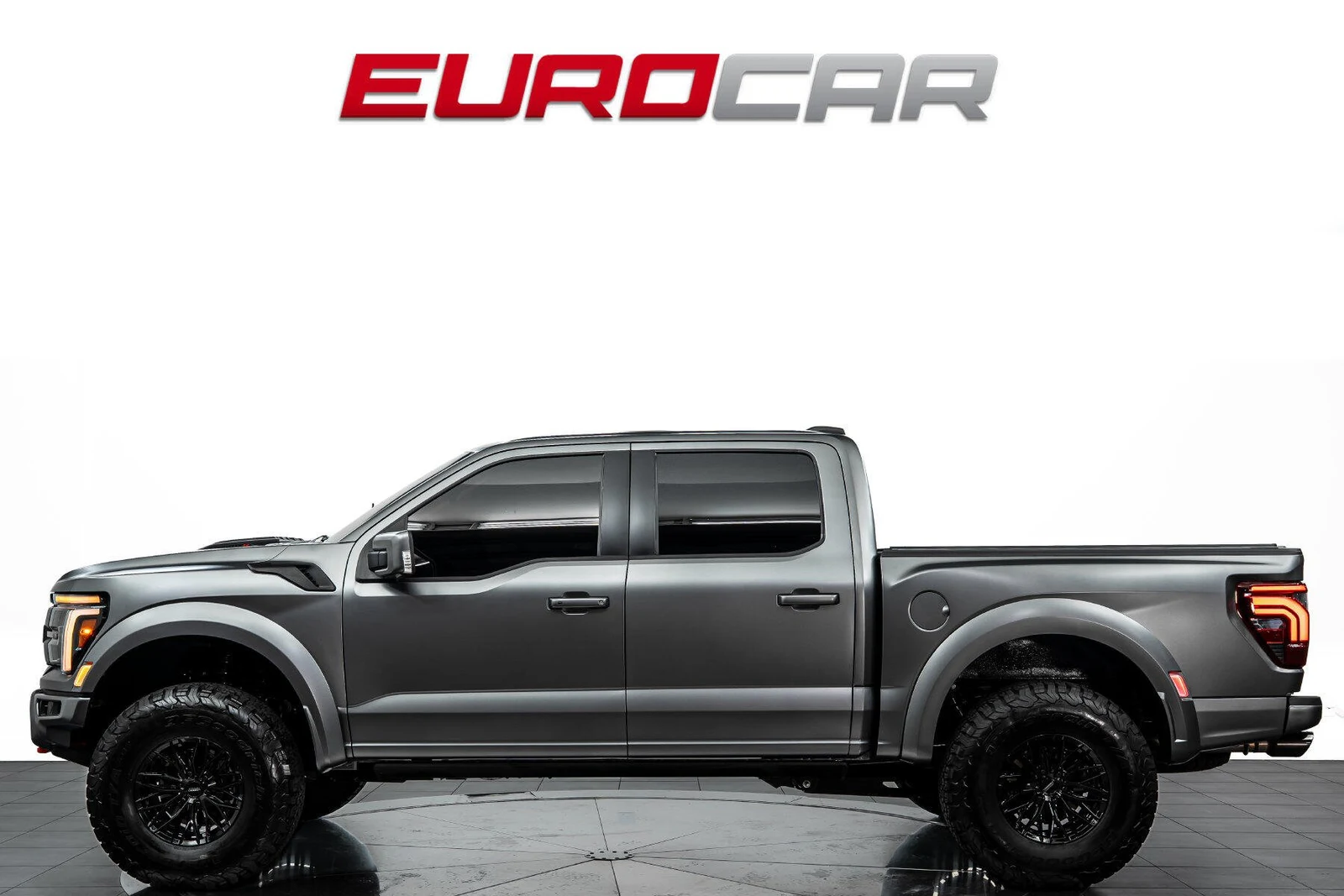 2025 Ford F-150 Raptor R, 2/20