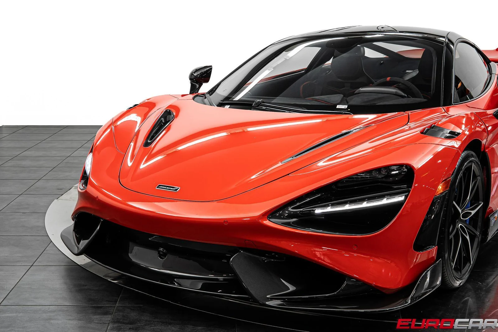 2021 McLaren 765LT, 13/30