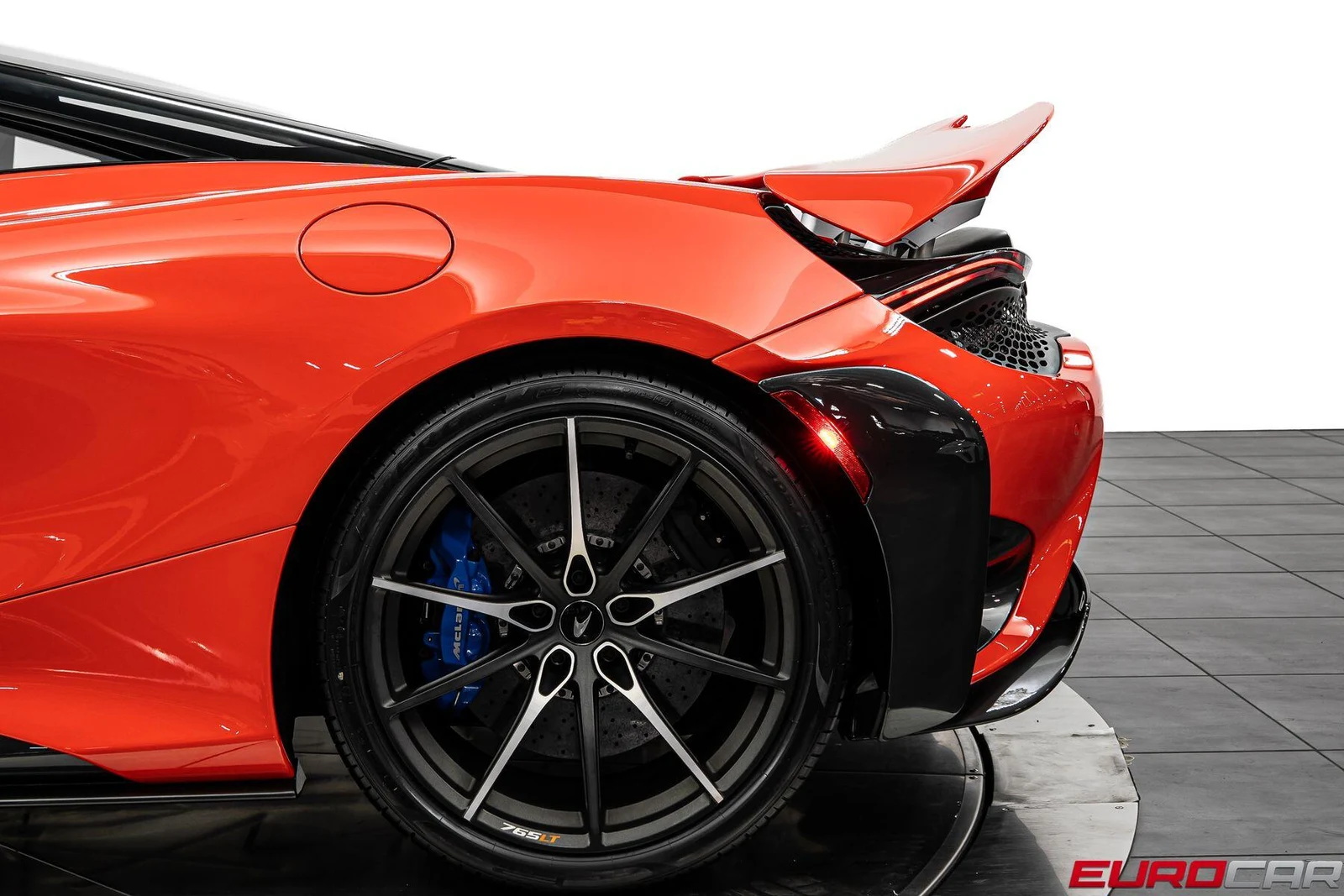 2021 McLaren 765LT, 16/30