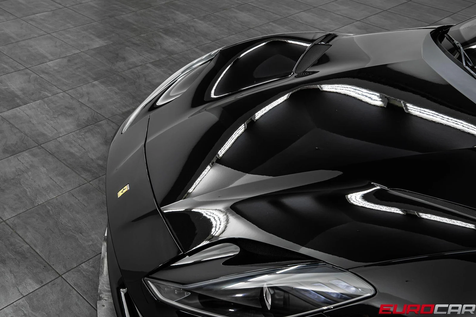 2020 Ferrari 812 Superfast, 9/30