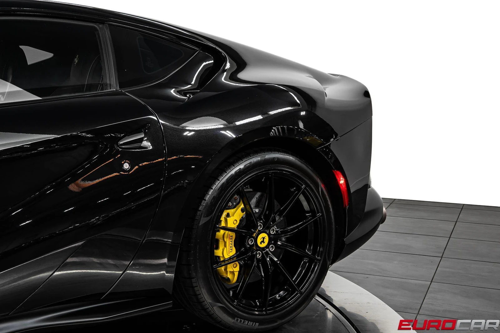 2020 Ferrari 812 Superfast, 13/30