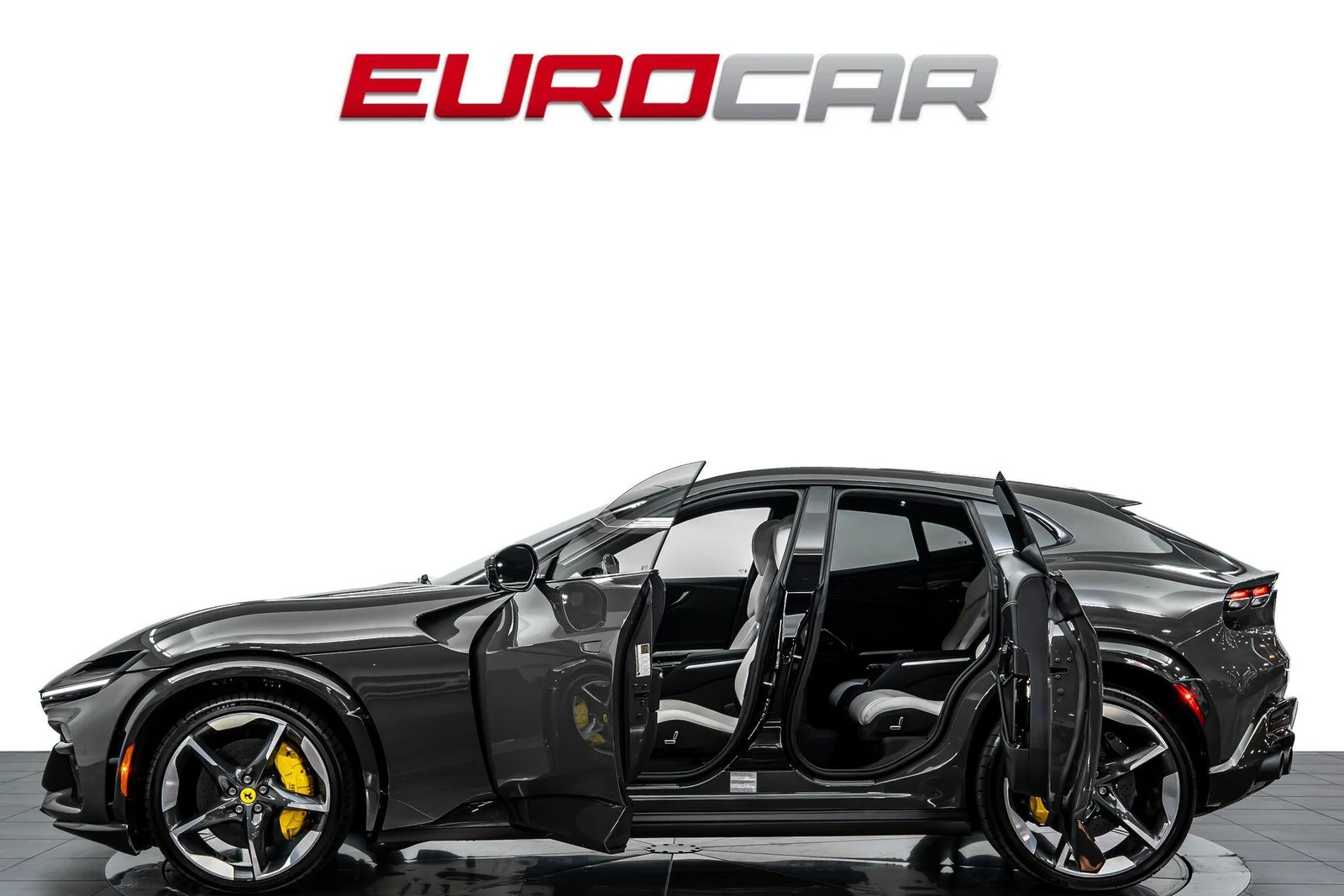 2024 Ferrari Purosangue, 3/30