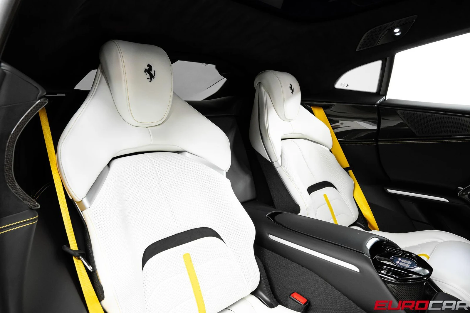 2024 Ferrari Purosangue, 27/30