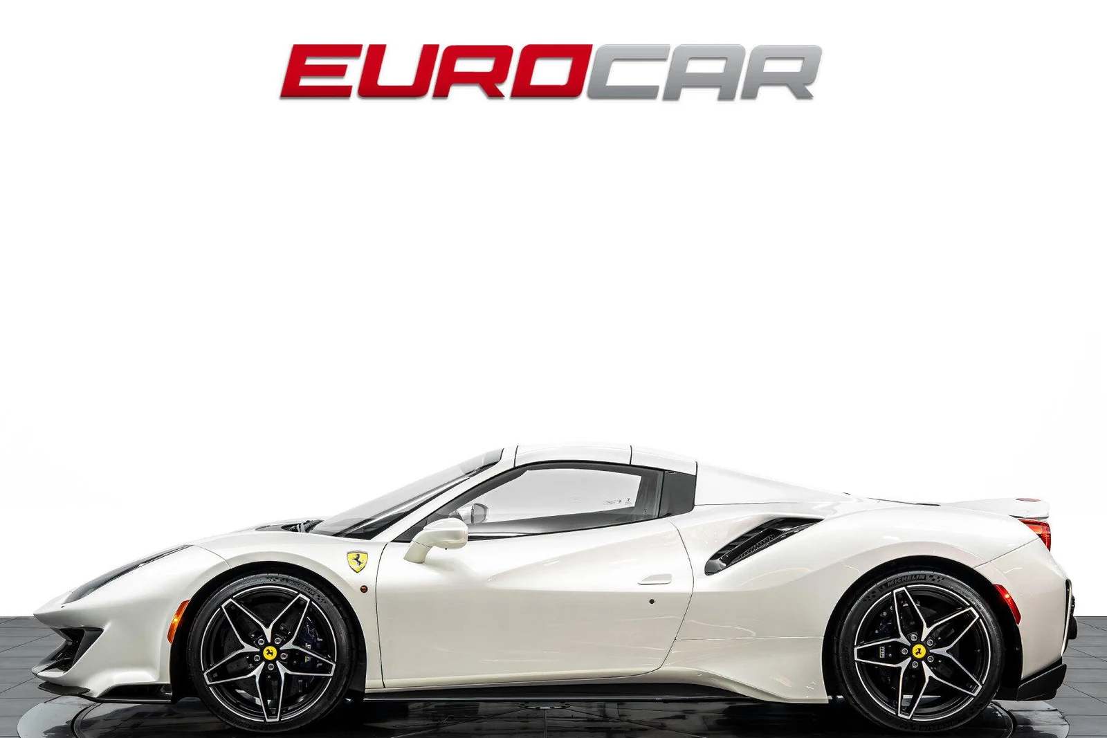 2020 Ferrari 488 Pista Spider, 3/30