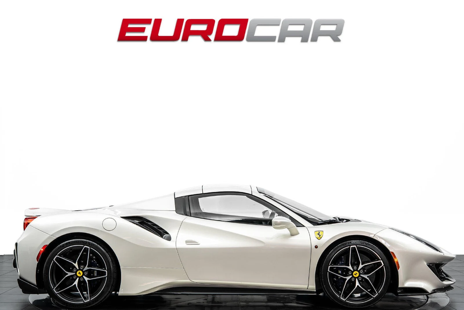 2020 Ferrari 488 Pista Spider, 7/30